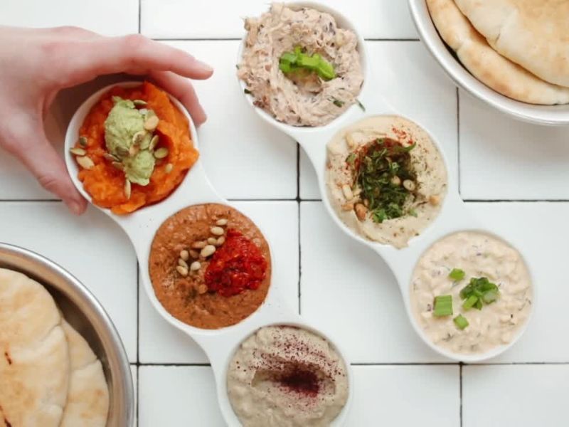 6različitih ukusa humusa